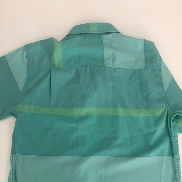 Boys Calvin Klein short sleeve button up - Picture 4 of 8